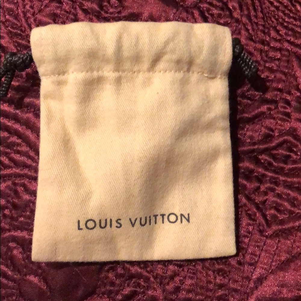 Dust bag